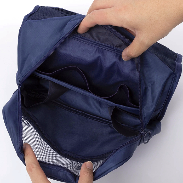 VOYA Multipurpose Toiletry Bag 4